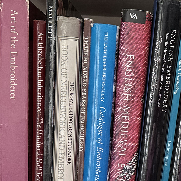 Bibliography - English & European Textiles