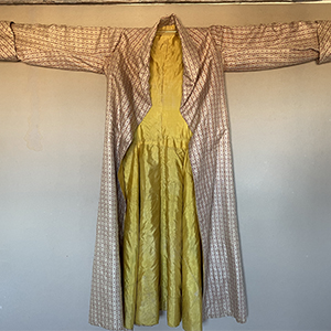 Gentleman's Dressing Robe