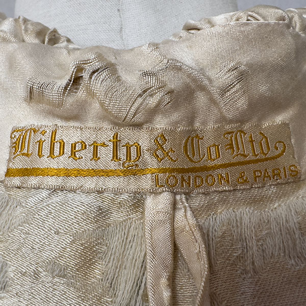 Liberty Opera Cape